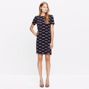 Zipper back t-shirt dress in ikat strokes